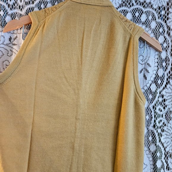 Vintage Lambswool Vest Made in Great Britain for the Edinburgh Woollen Mill - Picture 5 of 7